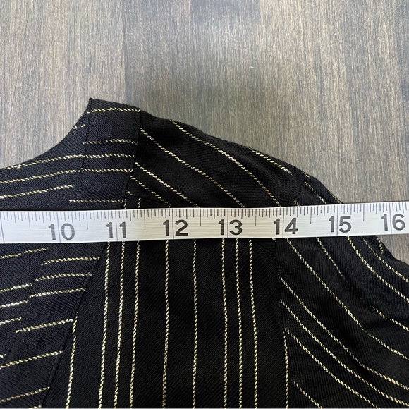 Express Black and Gold Women's Top - Picture 10 of 13